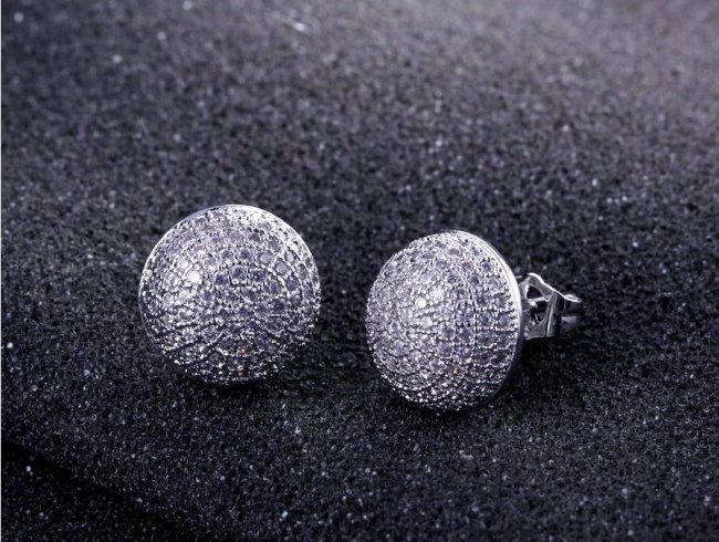 �L���[�r�b�N�W���R�j�A�̃l�b�N���X