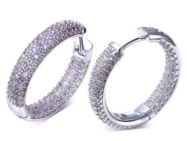 �t�[�v�s�A�X