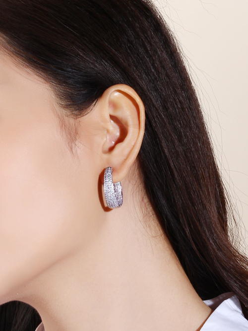 �t�[�v�s�A�X