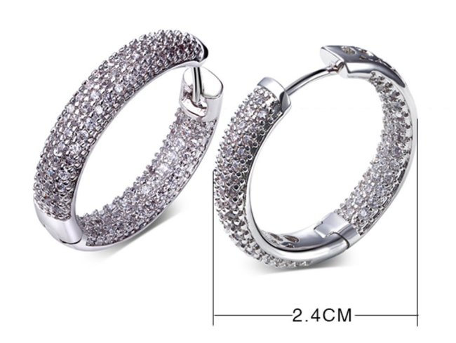 �t�[�v�s�A�X