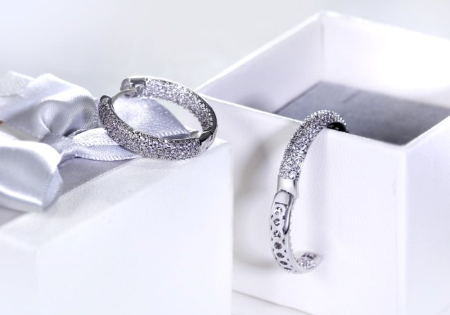 �t�[�v�s�A�X