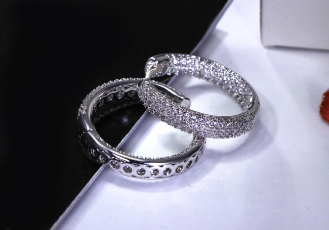 �t�[�v�s�A�X