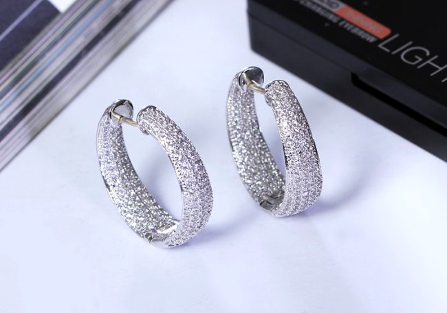 �t�[�v�s�A�X