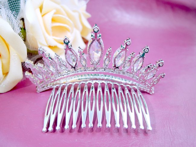 �e�B�A���@�L���[�r�b�N�W���R�j�A