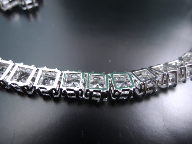 �l�b�N���X