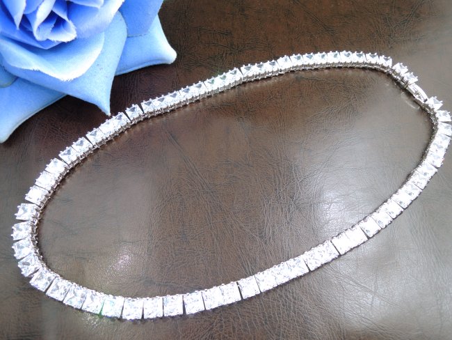 �l�b�N���X