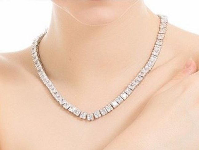 �l�b�N���X