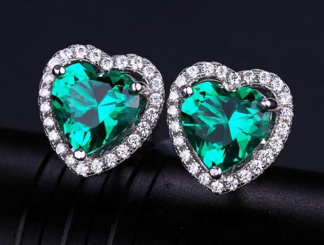 CZ�s�A�X �L���[�r�b�N�W���R�j�A�@�s�A�X