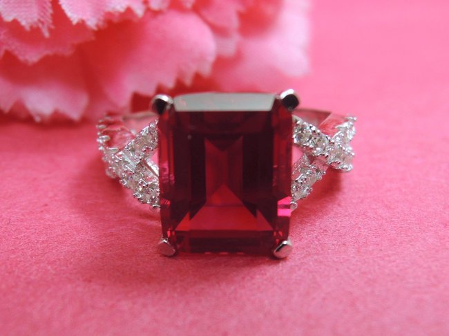 �L���[�r�b�N�W���R�j�A�@���r�[ �����O