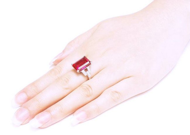 �L���[�r�b�N�W���R�j�A�@���r�[ �����O