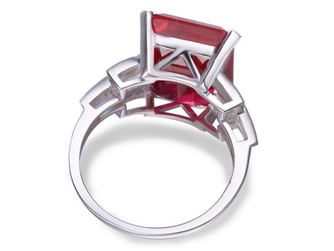 �L���[�r�b�N�W���R�j�A�@���r�[ �����O