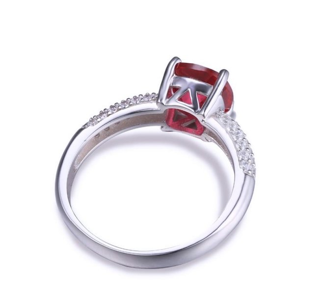 �L���[�r�b�N�W���R�j�A�@���r�[ �����O