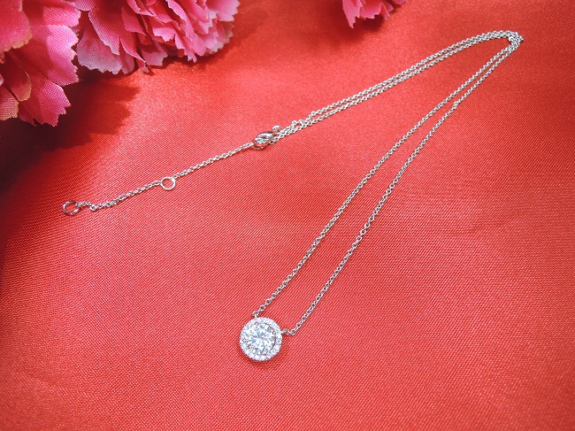 �L���[�r�b�N�W���R�j�A�̃y���_���g