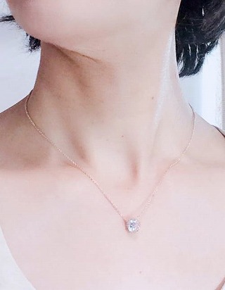 �L���[�r�b�N�W���R�j�A�̃y���_���g