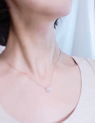 �L���[�r�b�N�W���R�j�A�̃y���_���g