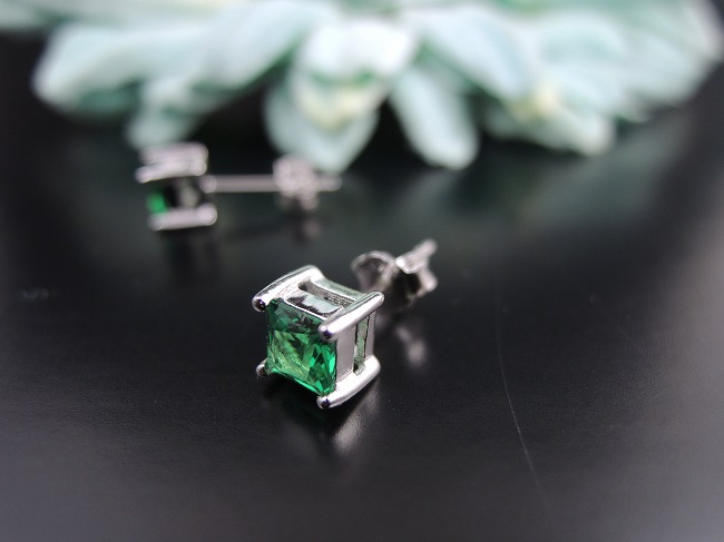 ���r�[ �s�A�X �X�N�E�F�A 