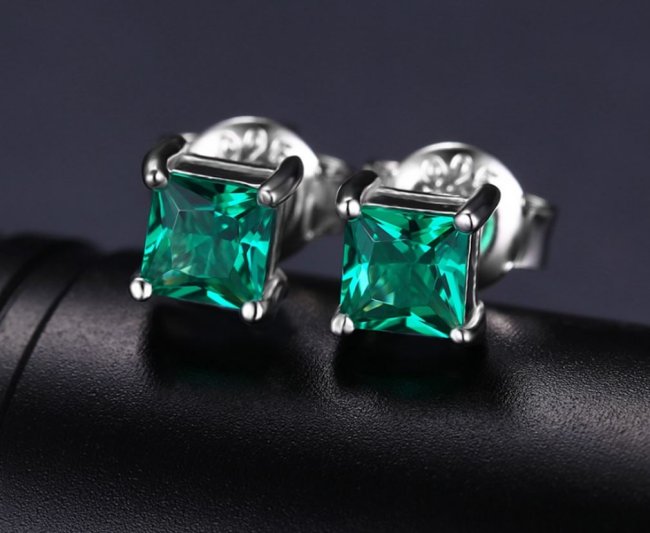 ���r�[ �s�A�X �X�N�E�F�A 