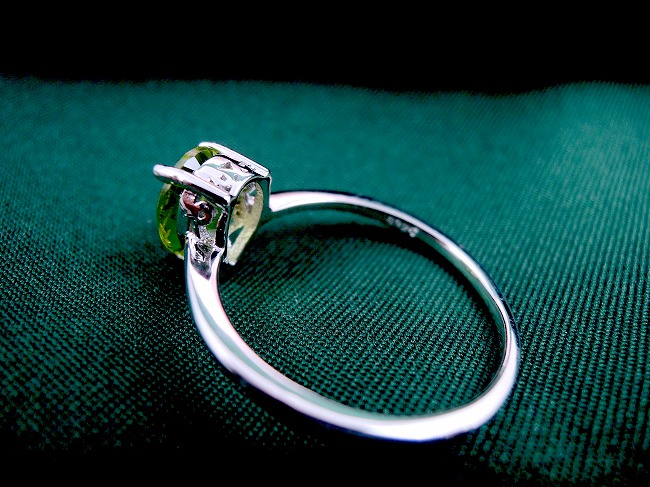 �y���h�b�g �����O