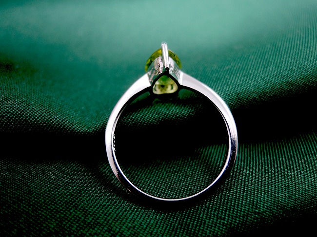 �y���h�b�g �����O