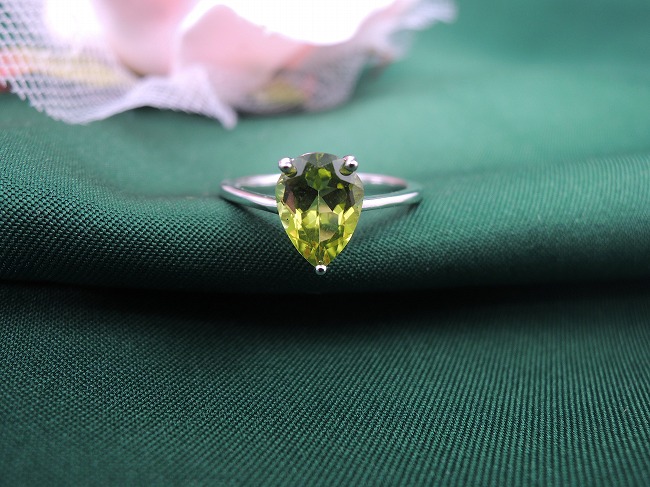 �y���h�b�g �����O