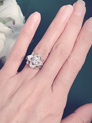 �L���[�r�b�N�W���R�j�A �����O