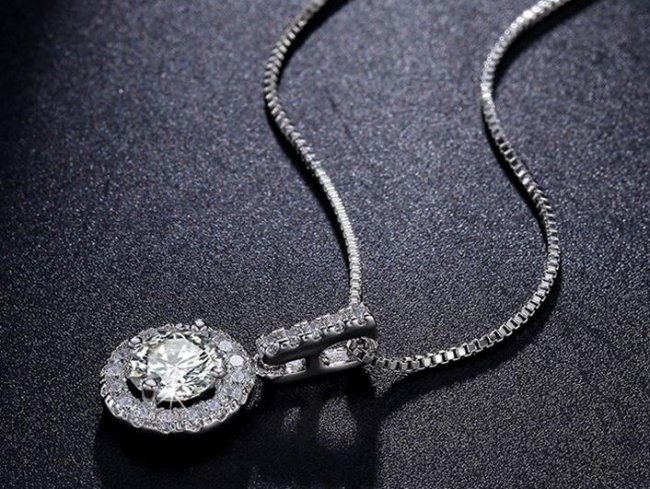 �n�[�g�̃����O