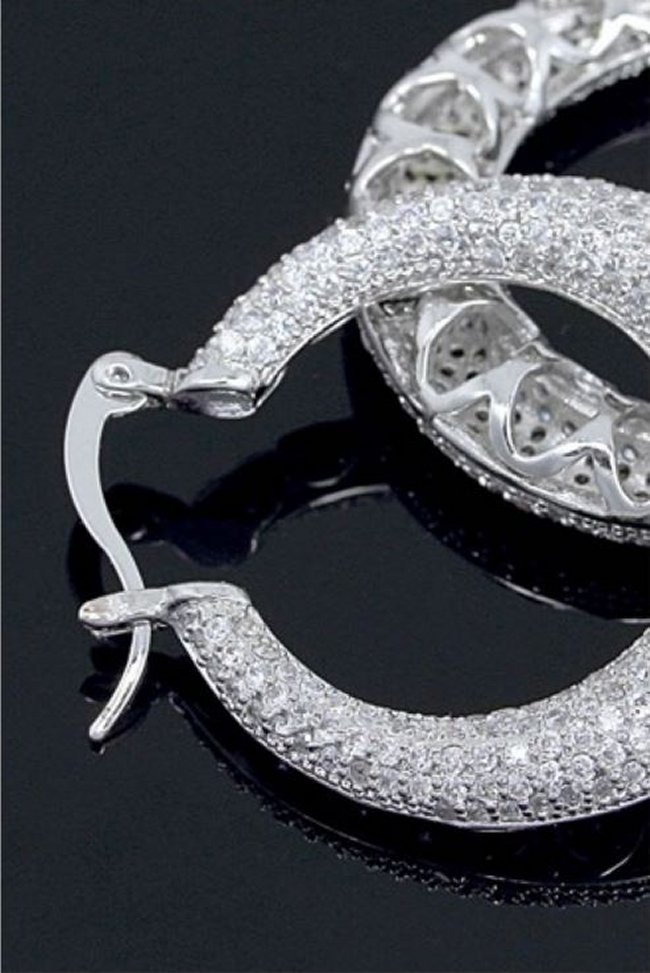 �t�[�v�s�A�X