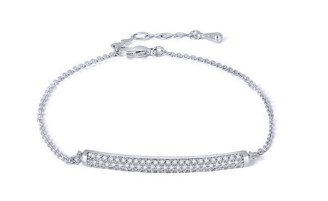 �u���X���b�g�@�L���[�r�b�N�W���R�j�A�E�A�N�Z�T���[