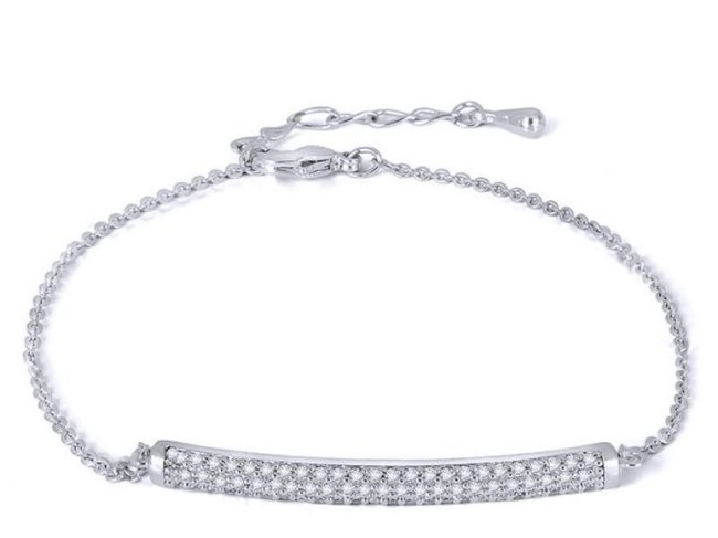 �u���X���b�g�@�L���[�r�b�N�W���R�j�A�E�A�N�Z�T���[