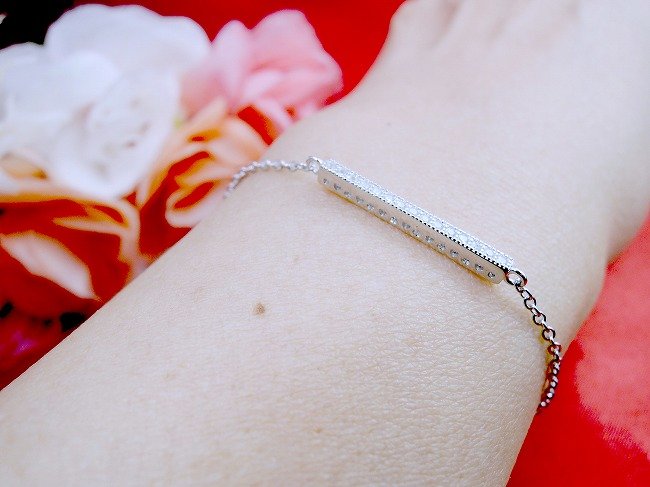 �u���X���b�g�@�L���[�r�b�N�W���R�j�A�E�A�N�Z�T���[