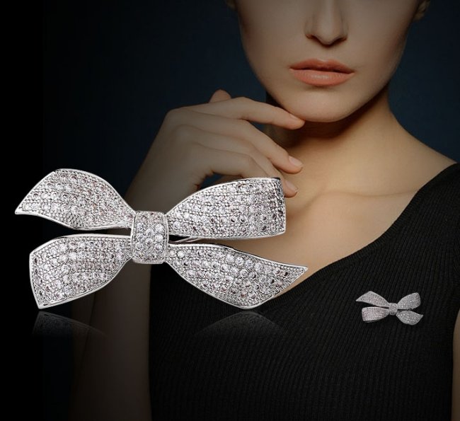 ���{�� ���`�[�t�@�u���[�`