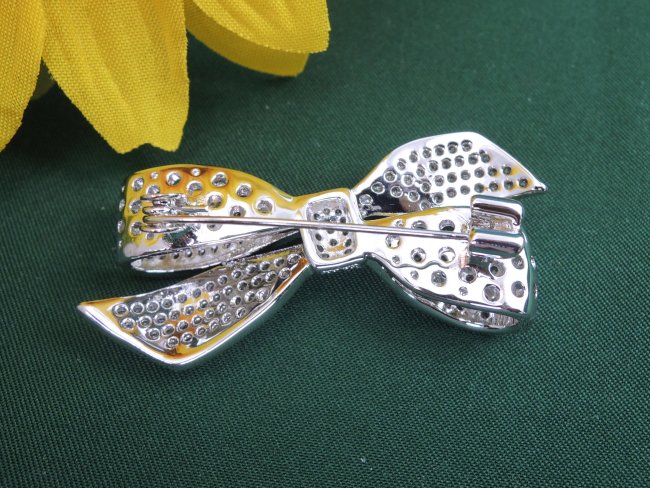 ���{�� ���`�[�t�@�u���[�`