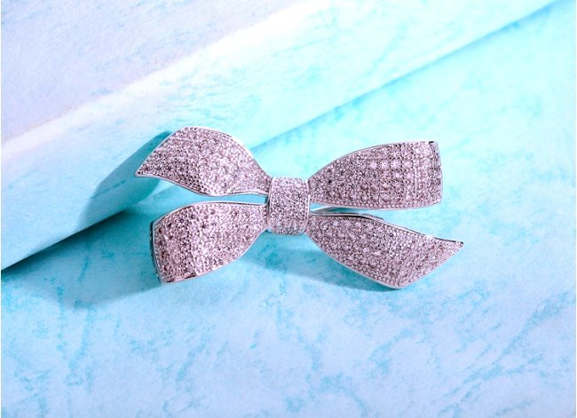 ���{�� ���`�[�t�@�u���[�`