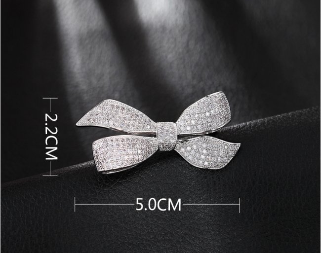 ���{�� ���`�[�t�@�u���[�`