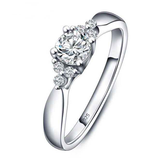 �L���[�r�b�N�W���R�j�A �����O