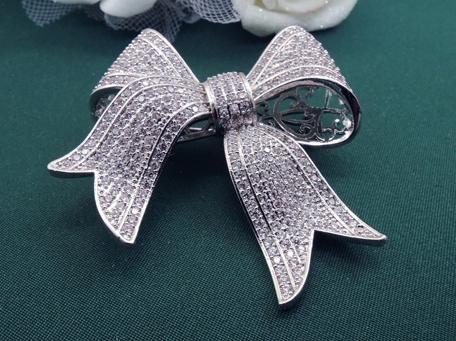 ���{�� ���`�[�t�@�u���[�`