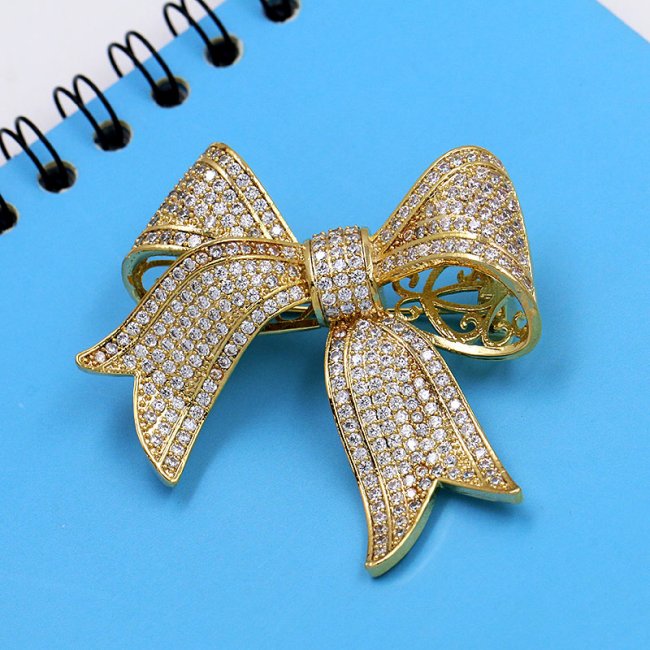 ���{�� ���`�[�t�@�u���[�`