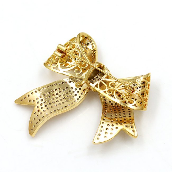 ���{�� ���`�[�t�@�u���[�`