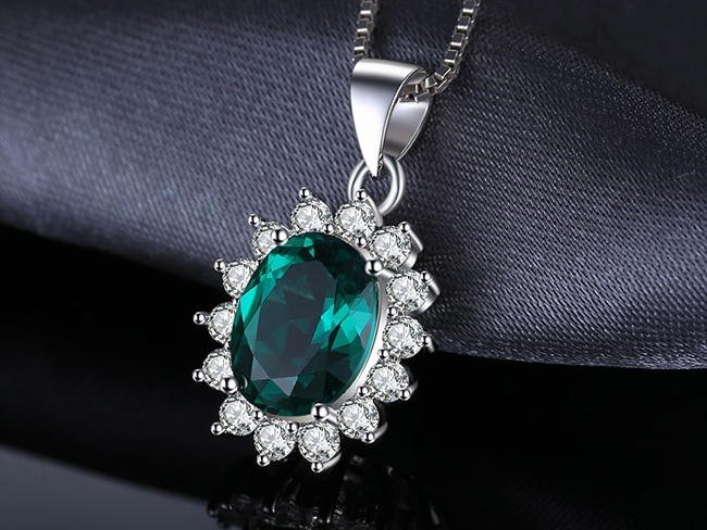 �A�N�Z�T���[ �G�������h�@�L���[�r�b�N�W���R�j�A�@�y���_���g