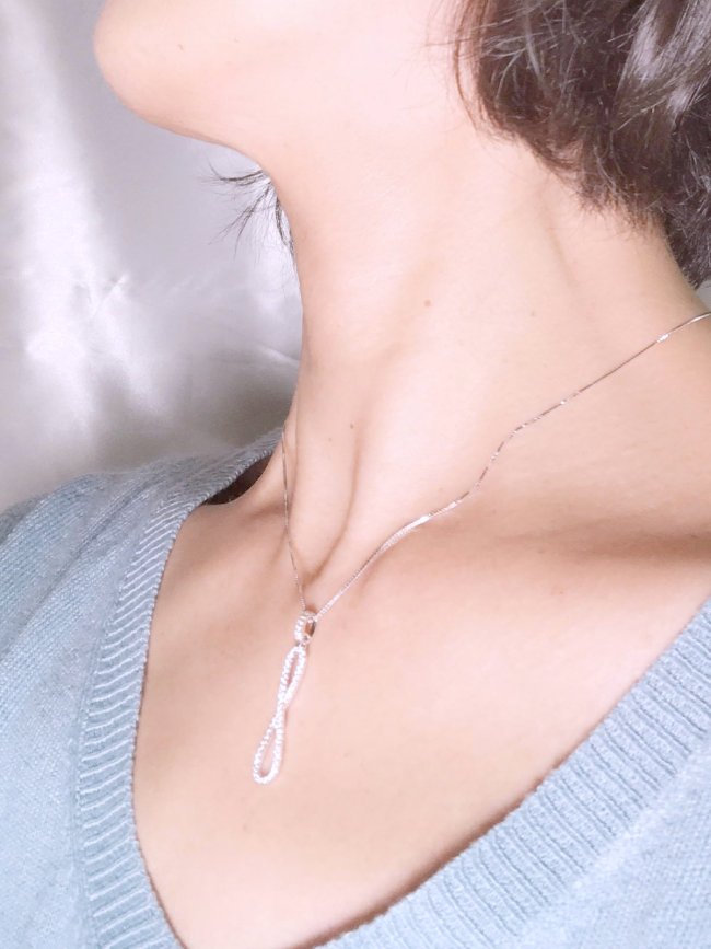 �A�N�Z�T���[ �C���t�B�j�e�B�@�L���[�r�b�N�W���R�j�A�@�y���_���g