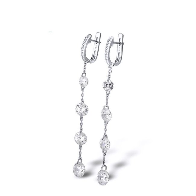 �L���[�r�b�N�W���R�j�A�̃s�A�X�@�����O�s�A�X