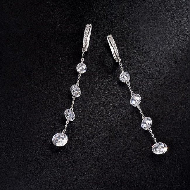 �L���[�r�b�N�W���R�j�A�̃s�A�X�@�����O�s�A�X