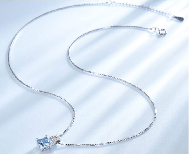 CZ�ƃu���[�g�p�[�Y�i�����΁j�@�y���_���g�E�l�b�N���X�@�L���[�r�b�N�W���R�j�A�E�A�N�Z�T���[