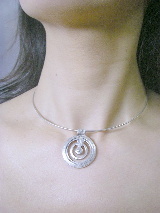 �t�����X�E�A�N�Z�T���[