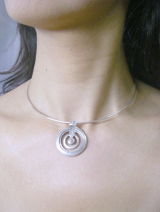 �t�����X�E�A�N�Z�T���[