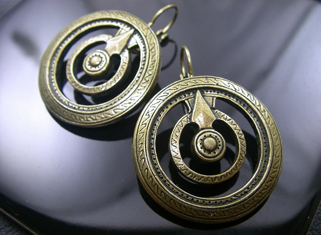 �t�����X�E�A�N�Z�T���[