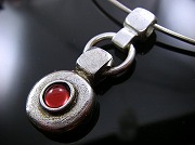 �t�����X�̃A�N�Z�T���[