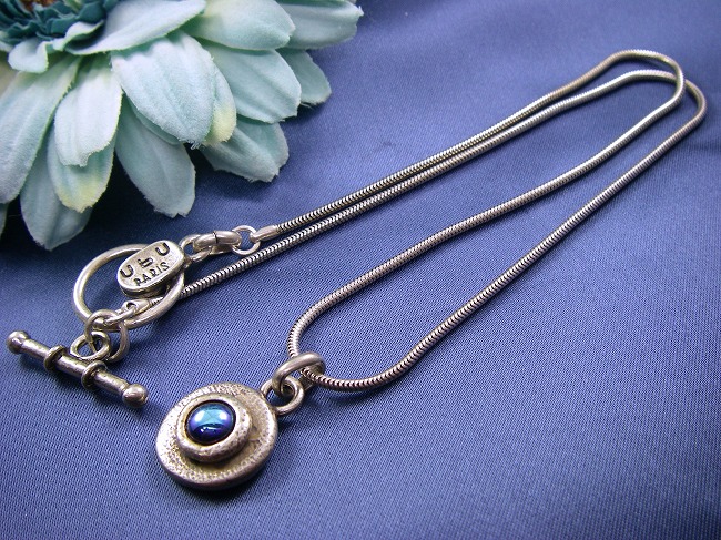 �t�����X�E�A�N�Z�T���[