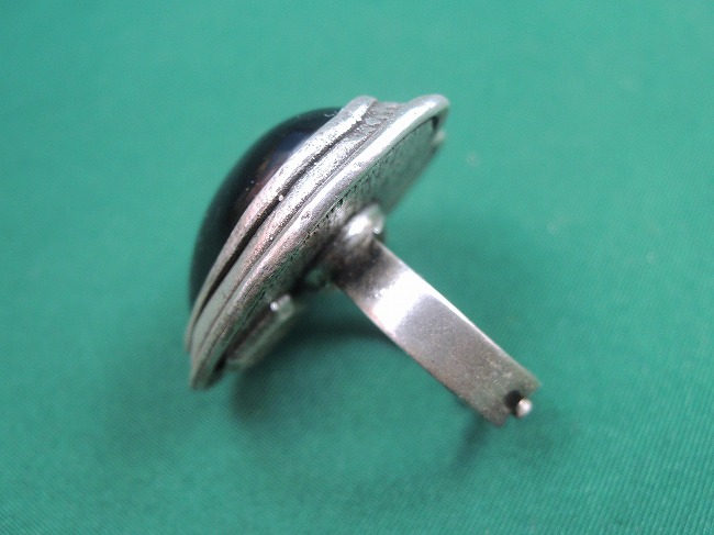 �t�����X�E�A�N�Z�T���[